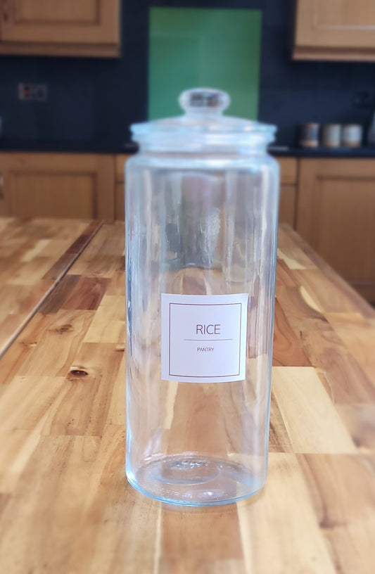 Minimalistic Glass Jars with Glass Lid